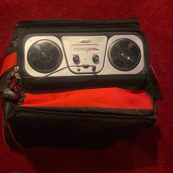 Bag. Cheaper by the Dozen 2 Radio and Food Bag - Picture 10 of 13